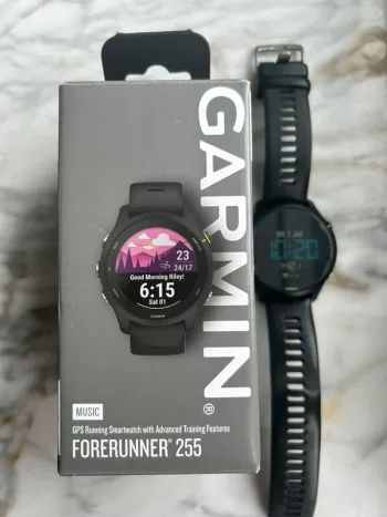Used Garmin Forerunner 255 Music bike — image 2 of 5