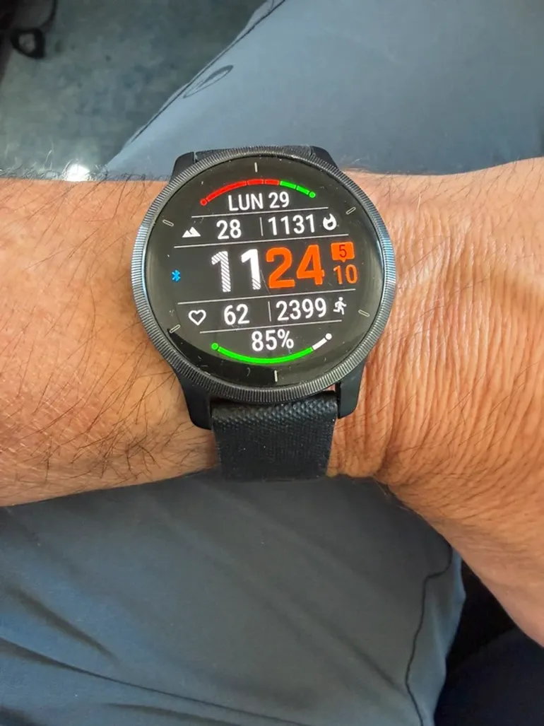 Gebrauchtes Garmin Venu 2 bike — Bild 2 von 2