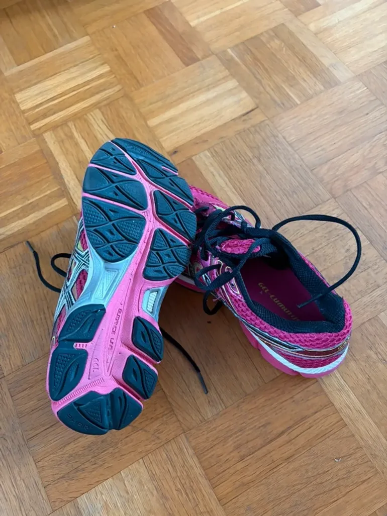 Brugt Asics Gel Cumulus 16 bike — billede 4 af 6