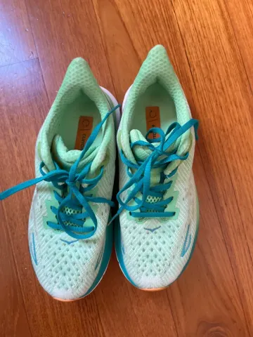 Used Hoka Clifton 9 bike — image 6 of 10