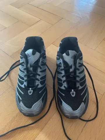 Used Adidas Adistar Control bike — image 2 of 5