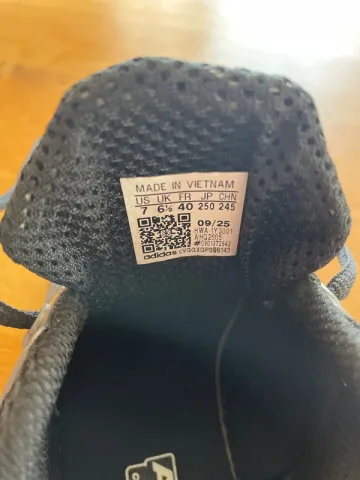 Used Adidas Adistar Control bike — image 5 of 5