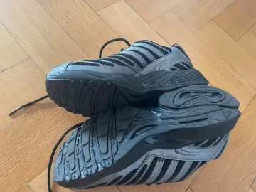 Used Adidas Adistar Control bike — image 3 of 5