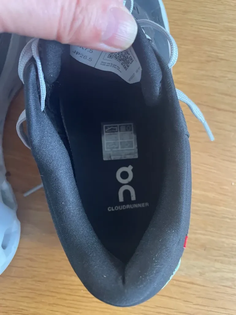 Gebrauchtes On Running Cloudrunner bike — Bild 8 von 9