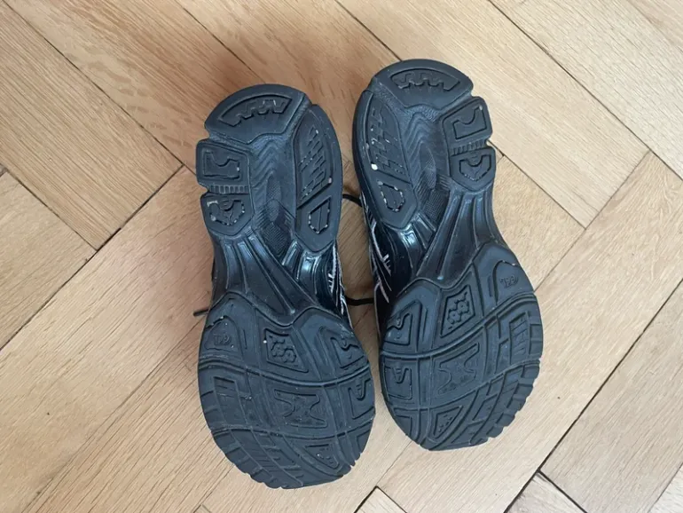 Used Asics Gel-Kayano 14 bike — image 6 of 7