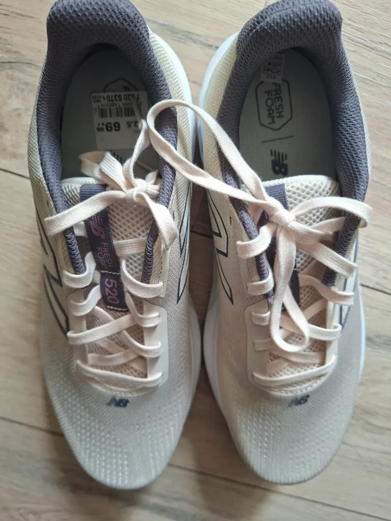 Gebrauchtes New Balance Hardloop schoenen bike — Bild 2 von 4