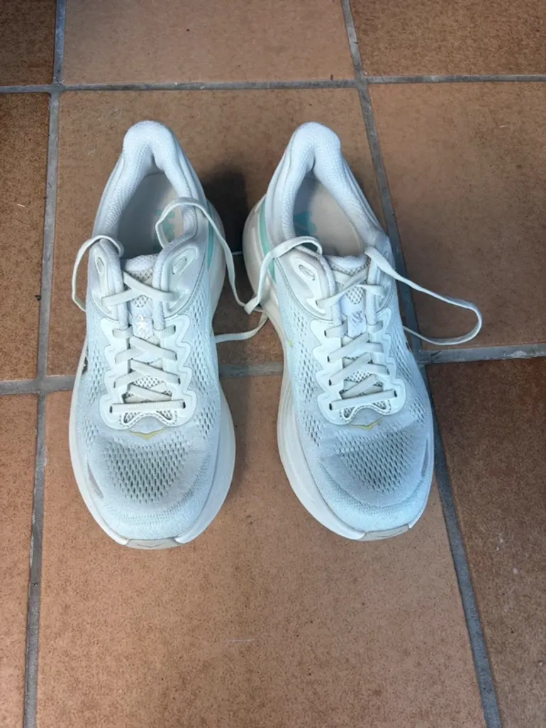 Używany Hoka Bondi bike — zdjęcie 2 z 4