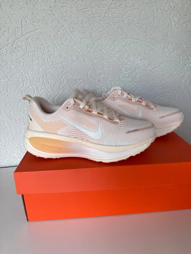 Käytetty Nike Vomero 18 bike — kuva 2 / 7