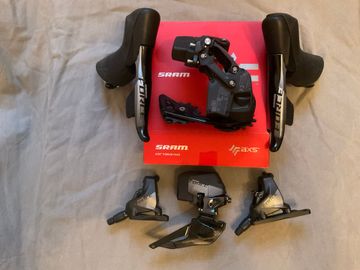 Used Sram Force Groupset + Powermeter bike — image 2 of 10