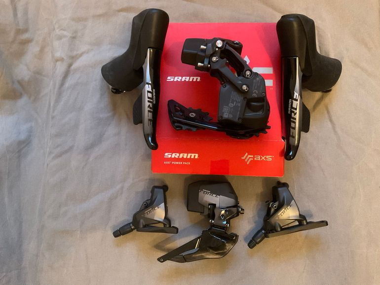 Used Sram Force Groupset + Powermeter bike — image 2 of 10