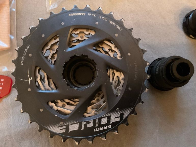 Used Sram Force Groupset + Powermeter bike — image 4 of 10
