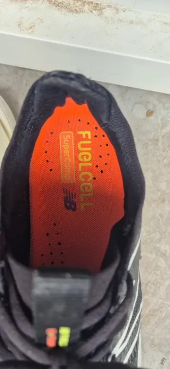 Gebrauchtes New Balance Supercomp bike — Bild 3 von 6