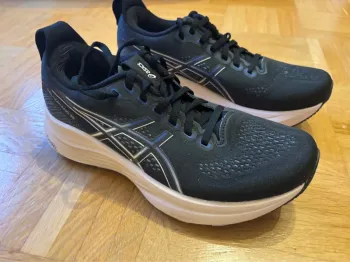 Gebrauchtes Ideal Asics Sportschuhe bike — Bild 3 von 5