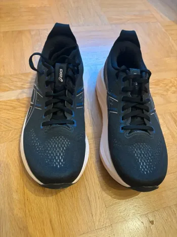 Gebrauchtes Ideal Asics Sportschuhe bike