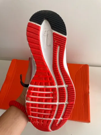 Używany Nike Quest 3 bike — zdjęcie 4 z 6