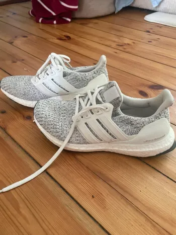 Gebrauchtes Adidas Ultraboost bike — Bild 2 von 3