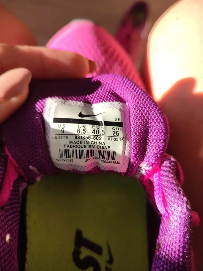 Używany Nike Laufschuhe Gr. 40, 5 bike — zdjęcie 4 z 4