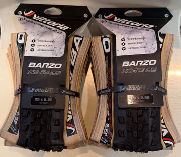 Vittoria Barzo XC-Race 2025 Tyres & Tubes usato