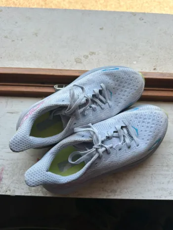 Hoka Clifton bike usato — immagine 2 di 4