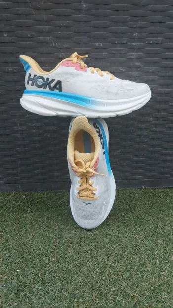 Used Hoka Clifton 9 bike — image 7 of 14