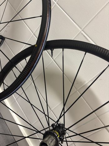Brugt Mavic Carbone Wheel 2020 bike — billede 4 af 10