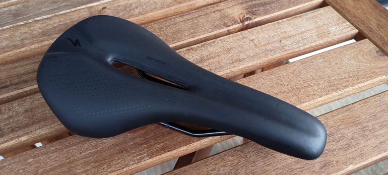 Used Specialized Body Geometry 2018 bike — image 3 of 4