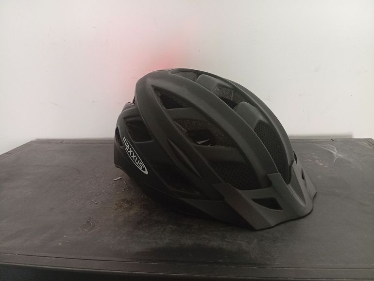 Käytetty maxxus Black street 2025 bike — kuva 4 / 10