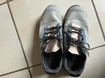 Used On Running Cloud bike — image 2 of 3