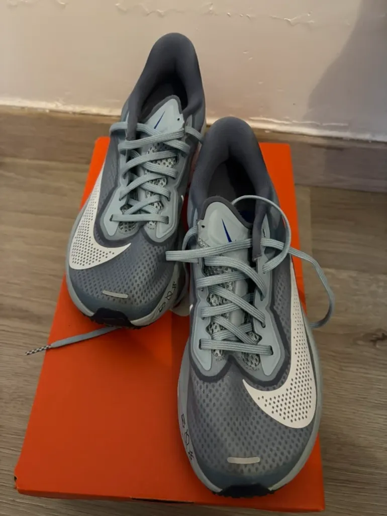 Brugt Nike Zoom Fly 6 bike — billede 2 af 3