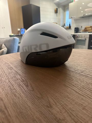 Used Giro Speedairo Aero Helmet 2025 bike — image 4 of 7
