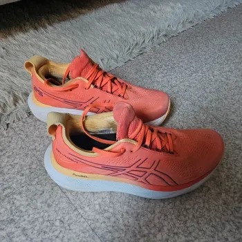Asics Nimbus 25 bike usato — immagine 2 di 3