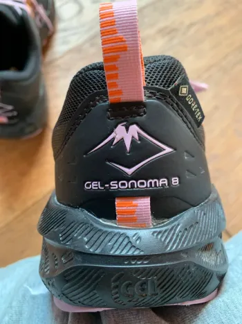 Tweedehands Asics Gel Sonoma 8 bike — afbeelding 9 van 10
