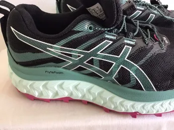 Brugt Asics Sneaker Laufschuh bike — billede 2 af 11
