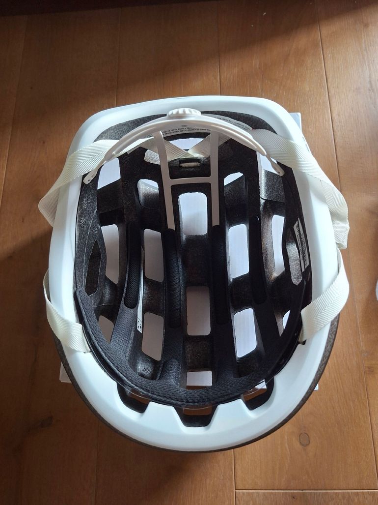 Brugt POC Ventral Lite Helmet 2026 bike — billede 6 af 6
