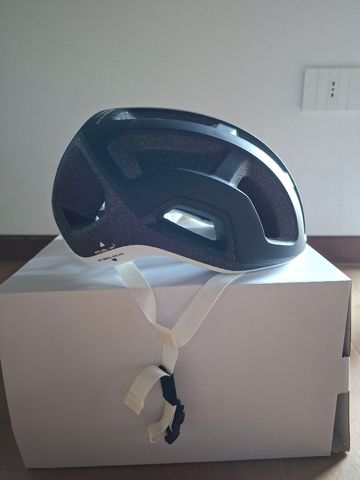 POC Ventral Lite Helmet 2026 bike d'occasion — image 4 sur 6