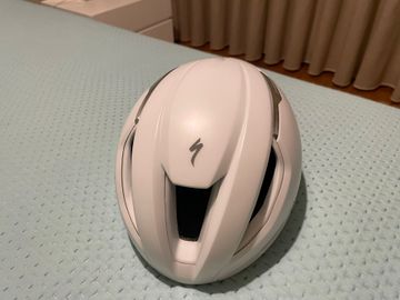 Used Specialized Evade 3 Helmet bike — image 4 of 14