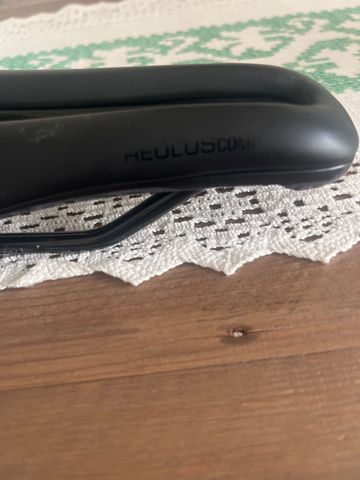 Brugt Bontrager Aeolus Comp 2024 bike — billede 2 af 6