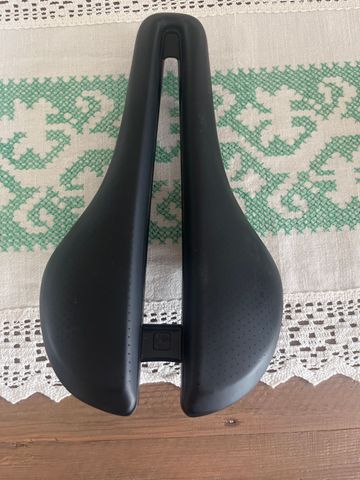 Brugt Bontrager Aeolus Comp 2024 bike — billede 6 af 6