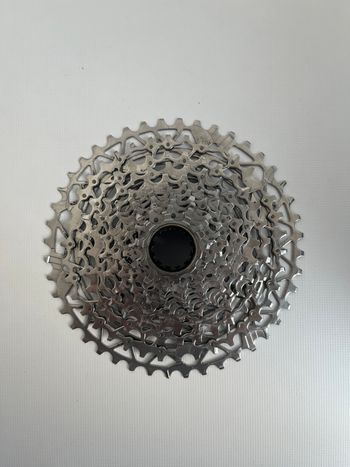 Used Sram Rival XG-1251 D1 XPLR 10-44 2025 bike