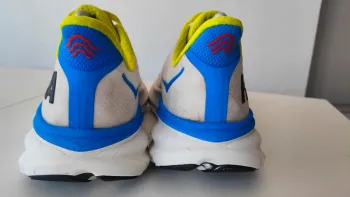 Gebrauchtes Hoka Clifton 9 bike — Bild 6 von 14