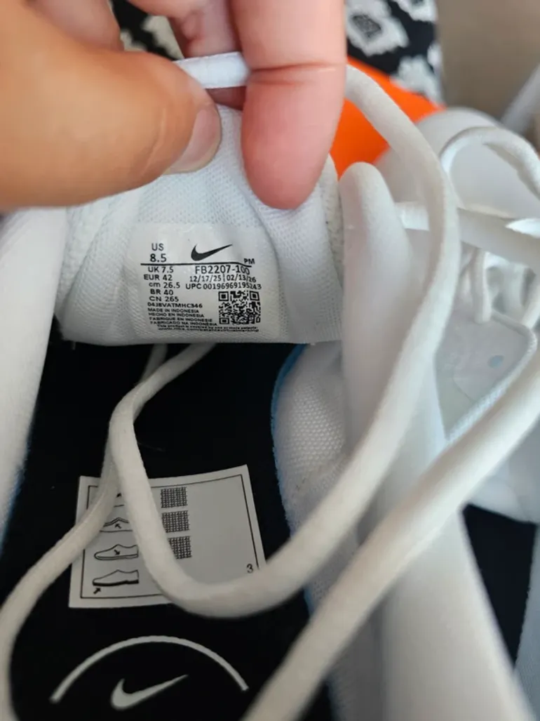 Nike Revolution 7 bike usato — immagine 9 di 15