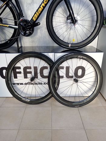 Zipp 303S 2024 bike de segunda mano