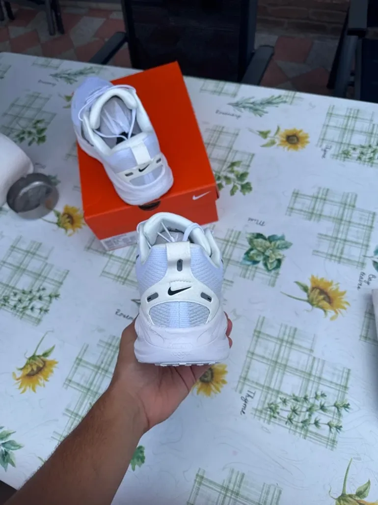 Gebrauchtes Nike Vomero 18 bike — Bild 10 von 10