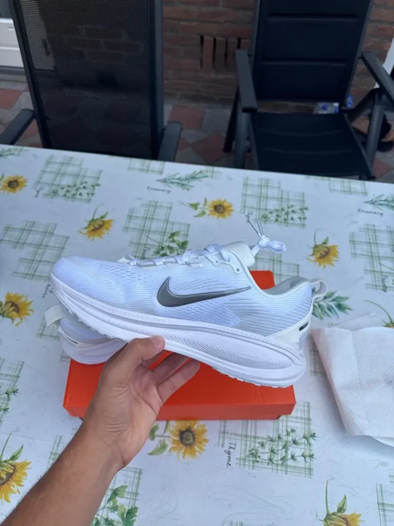 Gebrauchtes Nike Vomero 18 bike — Bild 8 von 10