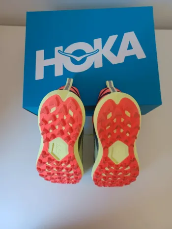 Hoka Zinal 3 bike usato — immagine 4 di 6