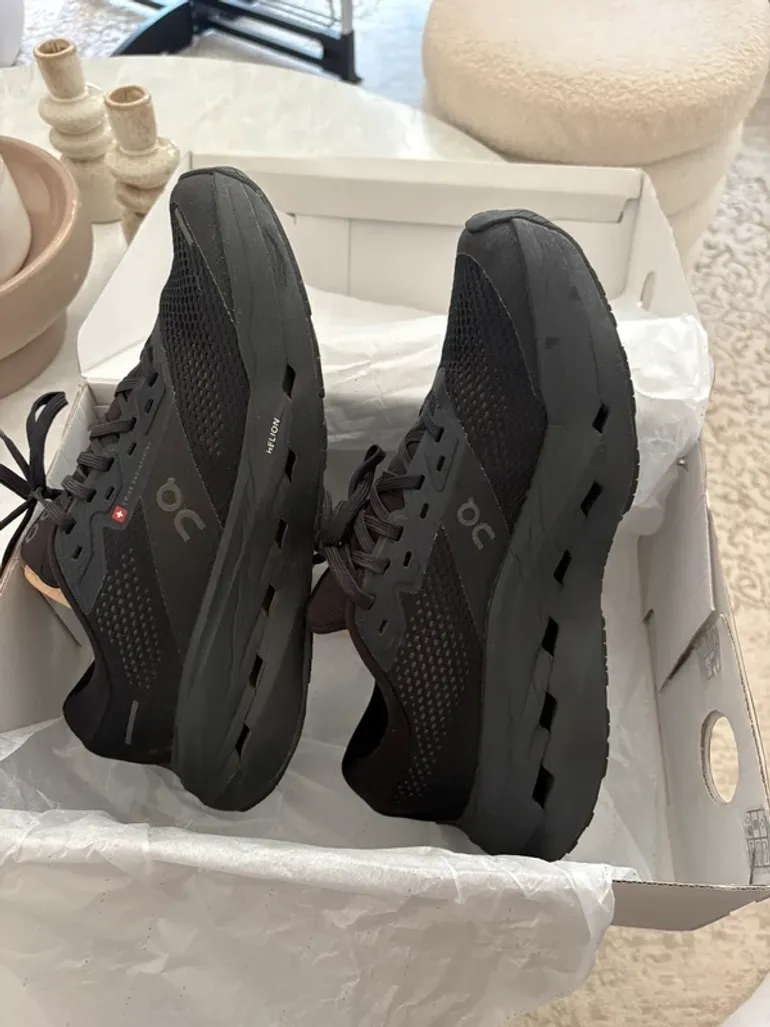 Used On Running Shoes bike — image 2 of 4