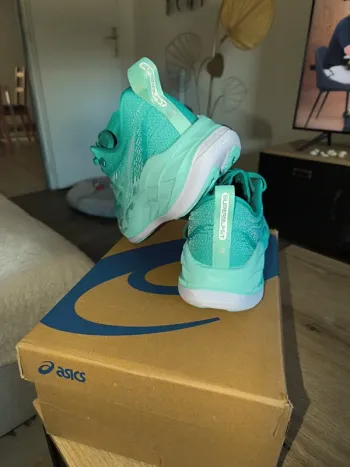 Gebrauchtes Asics Superblast 2 bike — Bild 4 von 4