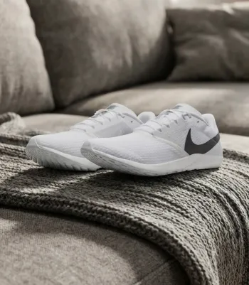 Nike Sneaker bike usato