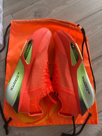 Nike Air Zoom Alphafly Next% 3 bike d'occasion — image 6 sur 9