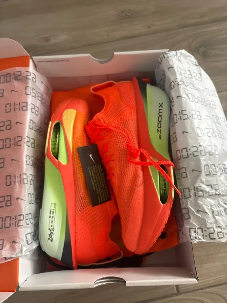 Nike Air Zoom Alphafly Next% 3 bike d'occasion — image 9 sur 9